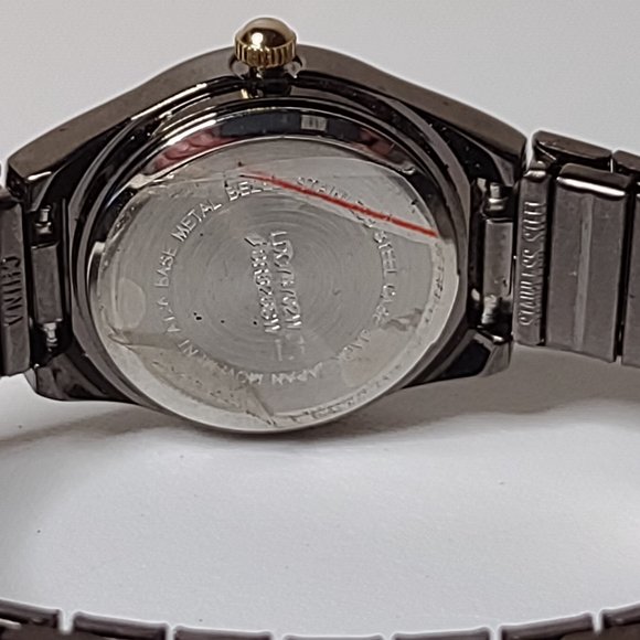 Dark Silver Tone Metal Stretch Watch - Picture 7 of 10